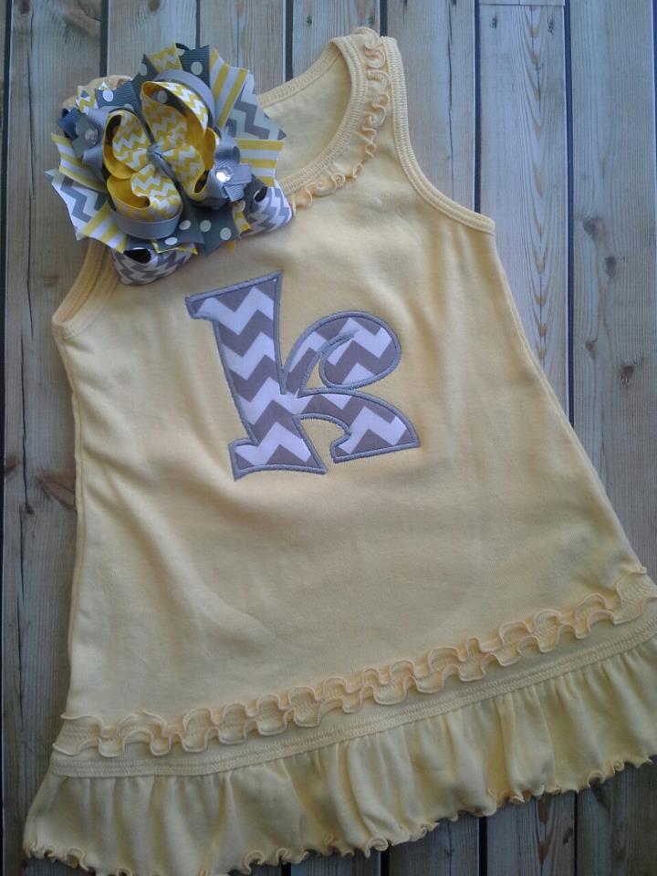 Sleeveless Yellow Chevron Letter Dress-