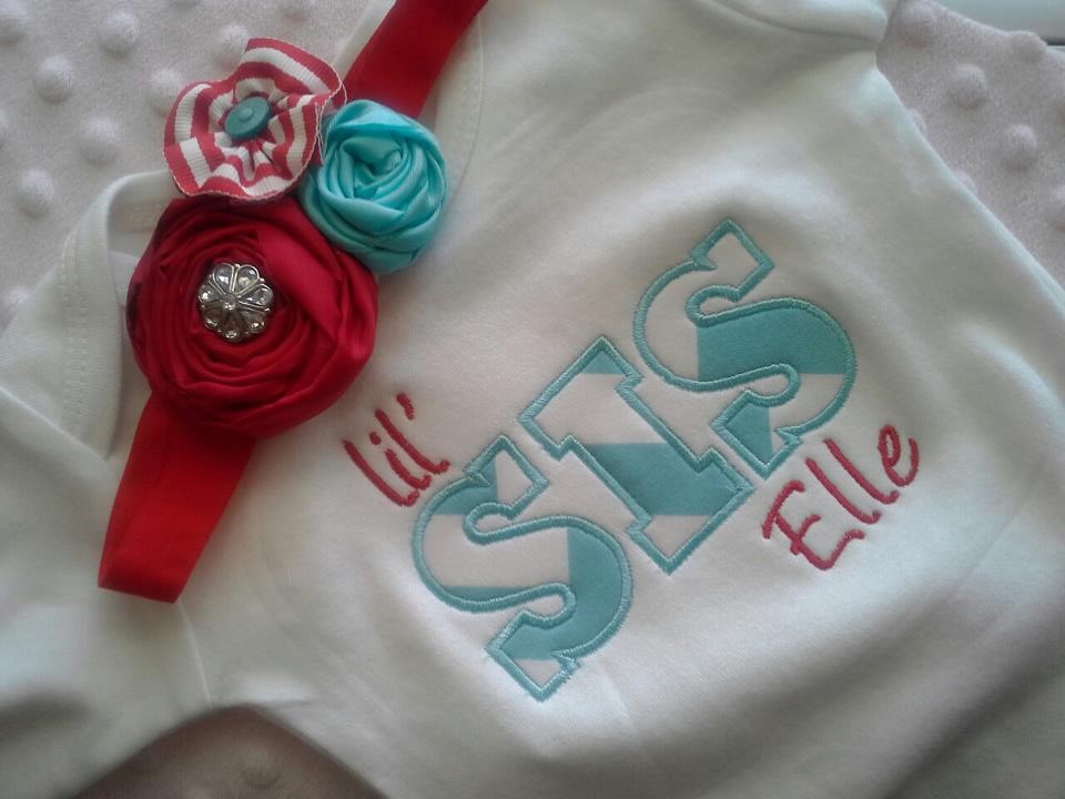 NEW Lil Sis Name Gown-